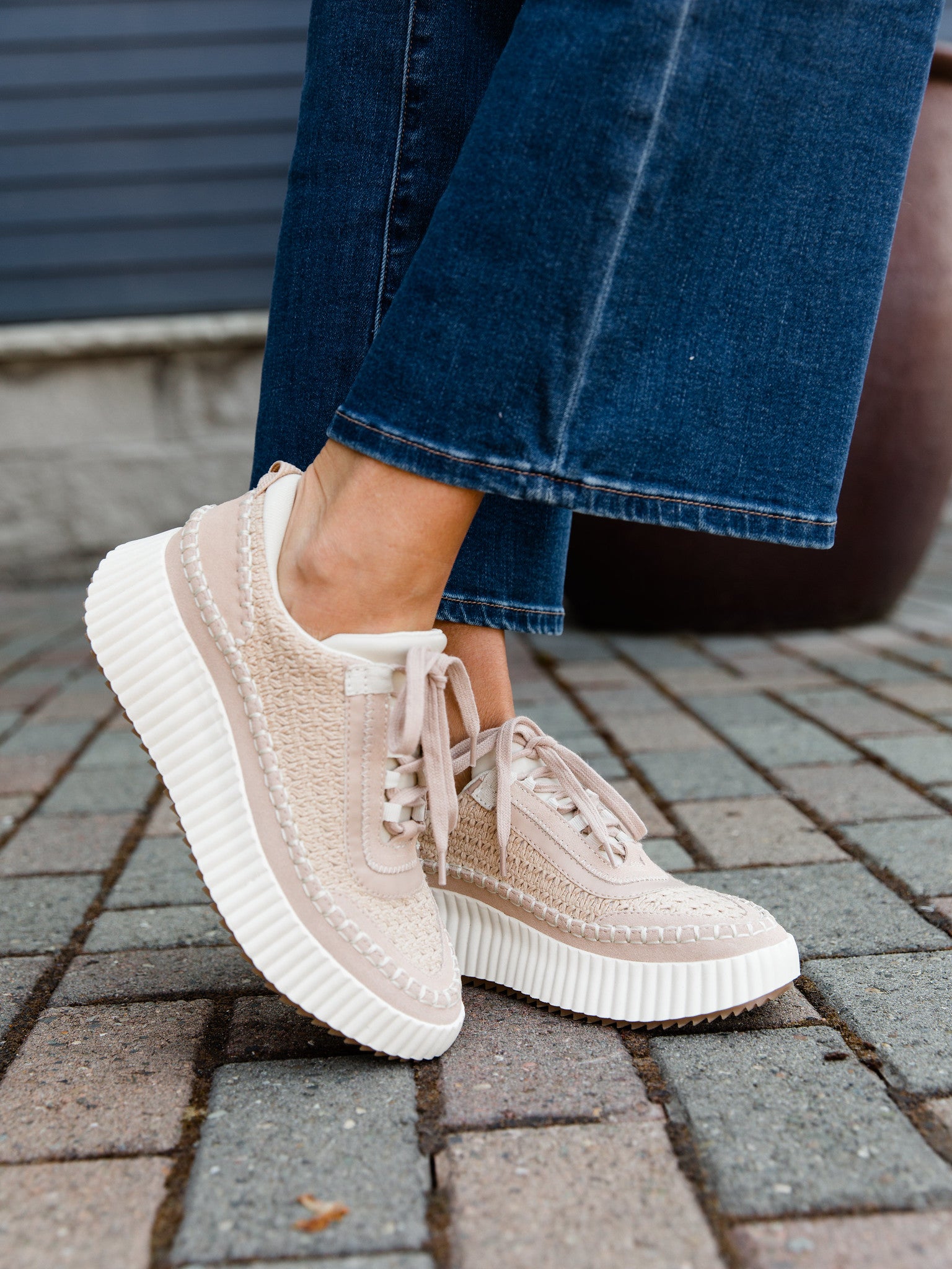 Blush Knit Dolen Sneaker