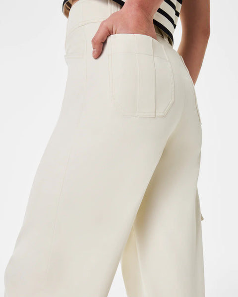 SPANX® Eggshell Stretch Twill Cropped Trouser