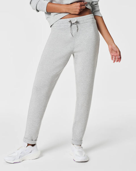 Lit Grey Heather Airessentials Tapered Pant